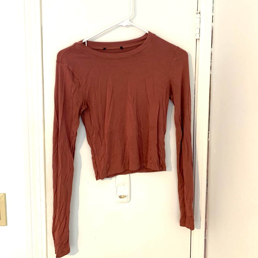 Forever 21 mauve crop top